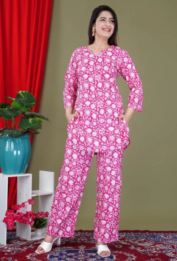 Pink_Rayon_Round_Collar_3/4Th_Sleeves_Floral_Printed_Top_&_Pant_Co-Ord_Set