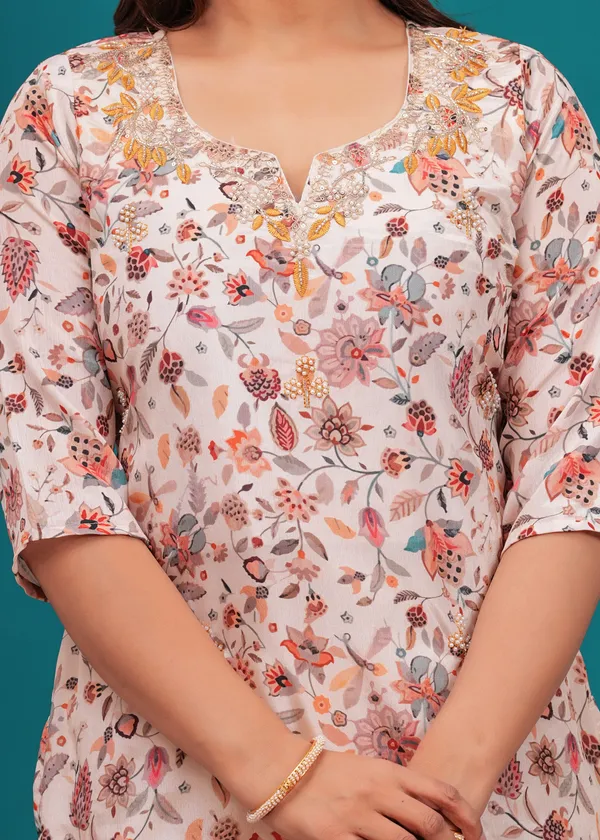 Cream_Chinon_V_Neck_3/4Th_Sleeves_Floral_Embroidered_Straight_Kurta,_Pant_Set_With_Dupatta