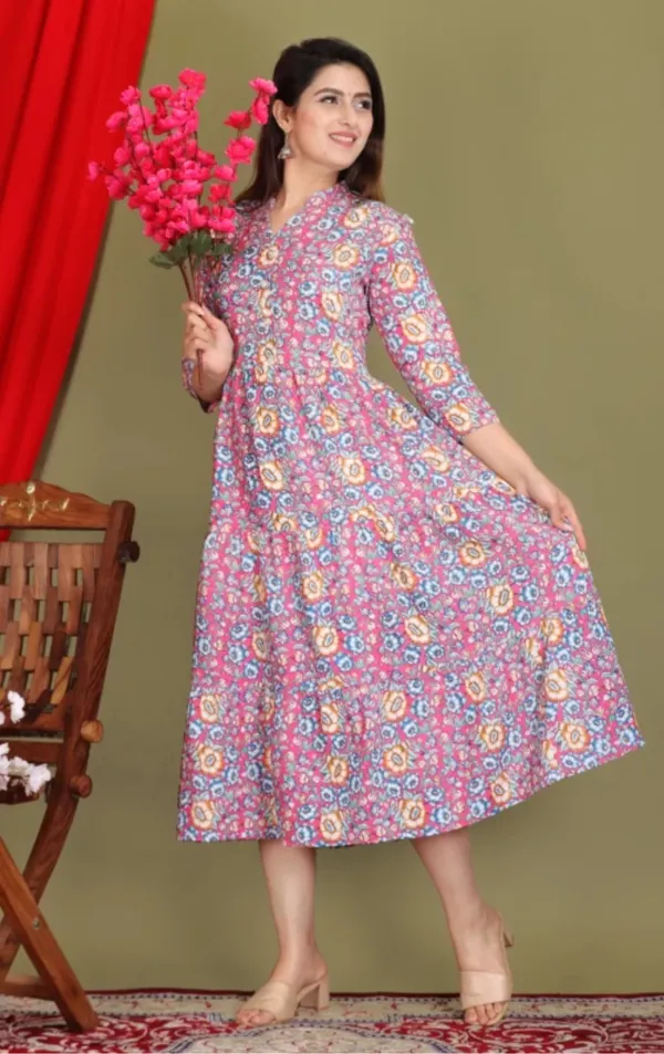Women_Floral_Print_Viscose_Rayon_Pink_Anarkali_Kurta