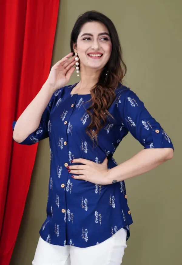 Casual_Roll_Up_Sleeves_Printed_Women_Blue_Top