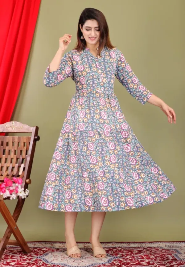 Women_Floral_Print_Viscose_Rayon_Blue_Anarkali_Kurta