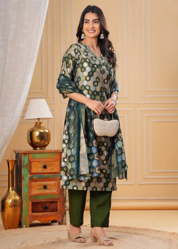 Green_Digital_Printed_Kurta_Pant_Set_with_Dupatta_new