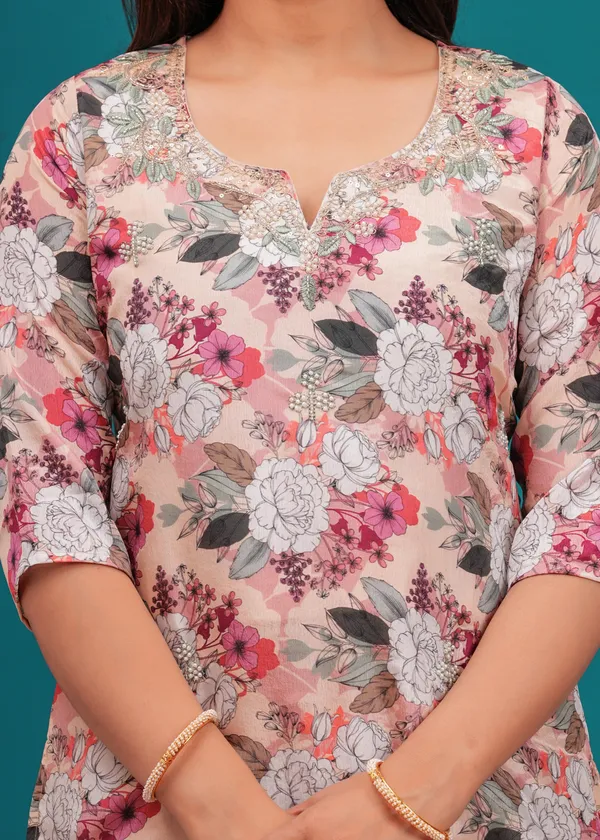 Cream_Chinon_V_Neck_3/4Th_Sleeves_Floral_Printed_Straight_Kurta,_Pant_Set_With_Dupatta_For_Women_&_Girls