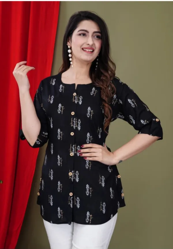 Casual_Roll_Up_Sleeves_Printed_Women_Black_Top