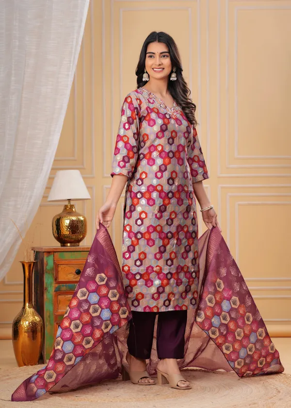 Maroon_Digital_Printed_Kurta_Pant_Set_with_Dupatta_new