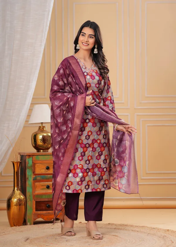 Maroon_Digital_Printed_Kurta_Pant_Set_with_Dupatta_new