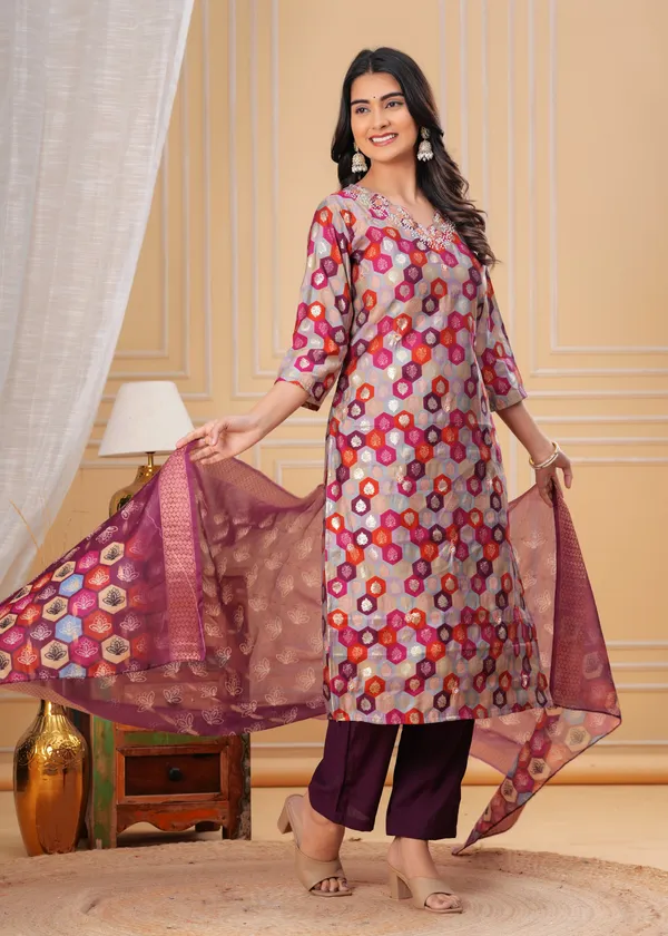 Maroon_Digital_Printed_Kurta_Pant_Set_with_Dupatta_new