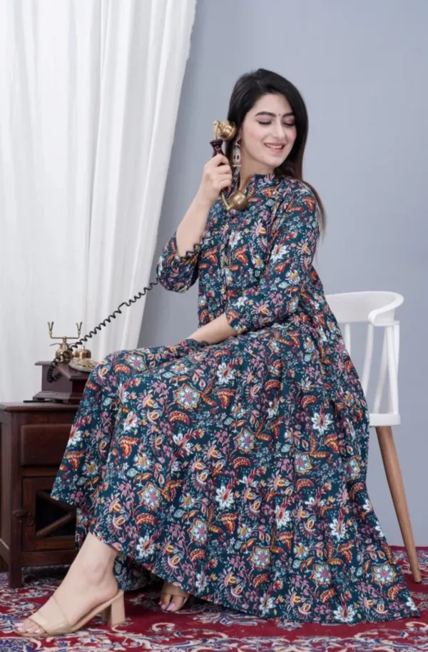 Women_Dark_Green_Floral_Gown_Dress