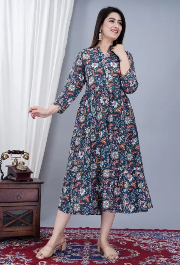 Women_Dark_Green_Floral_Gown_Dress