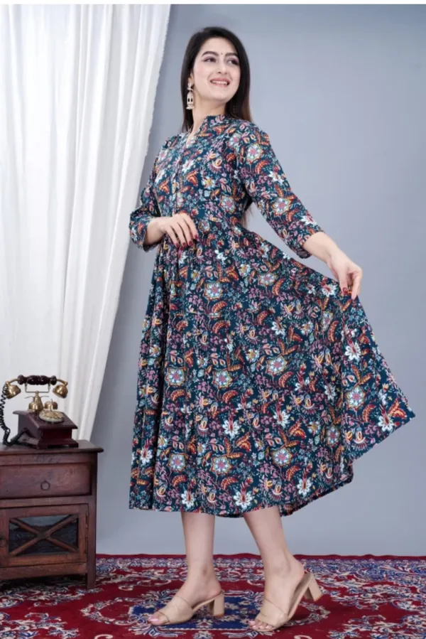 Women_Dark_Green_Floral_Gown_Dress
