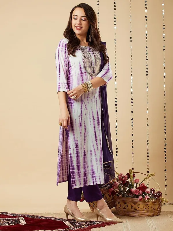 Women_Purple_Rayon_Kurta_Pant_Dupatta_Set