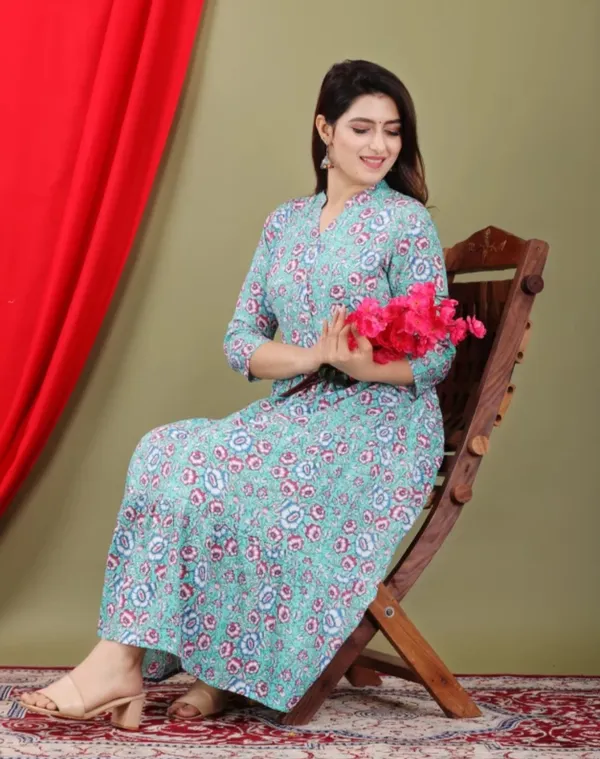 Women_Floral_Print_Viscose_Rayon_Sky_Blue_Anarkali_Kurta