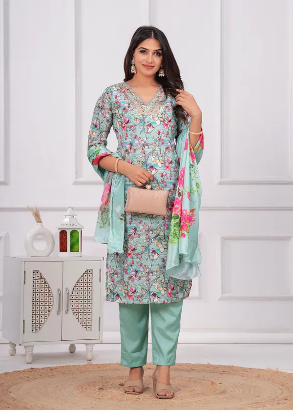 Light_Green_Chinon_V_Neck_3/4Th_Sleeves_Floral_Printed_Straight_Kurta,_Pant_Set_With_Dupatta