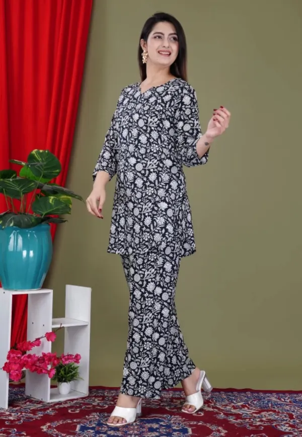 Black_Rayon_Round_Collar_3/4Th_Sleeves_Floral_Printed_Top_&_Pant_Co-Ord_Set