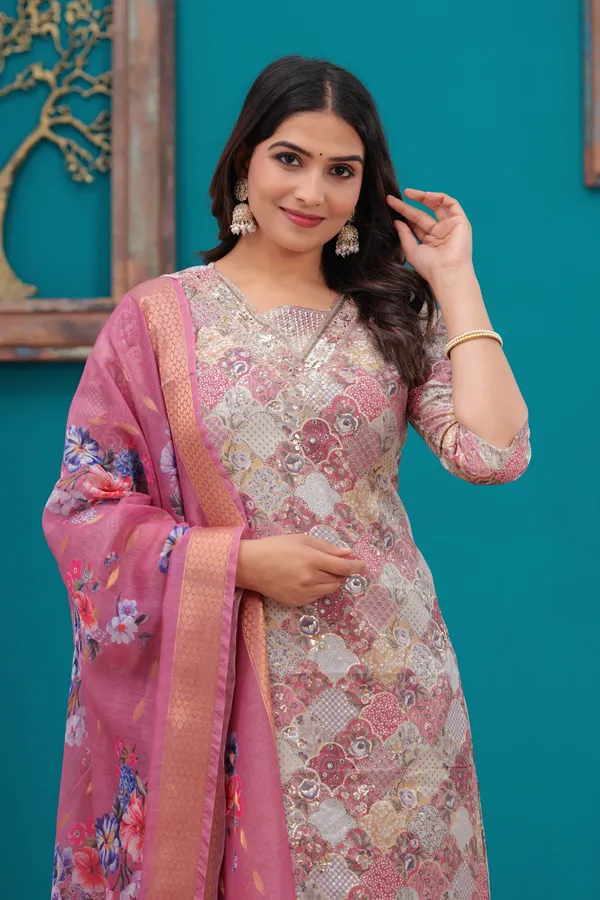 Plum_Elegance_Floral_Kurta_Set_with_Organza_Dupatta_new