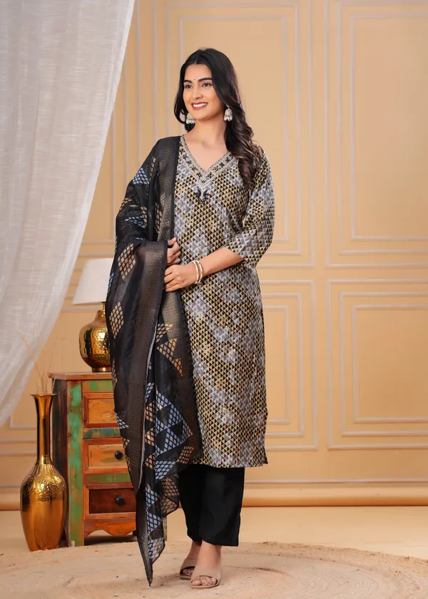 Black_&_Gold_Geometric_Print_Kurta_Set_with_Embellished_Dupatta