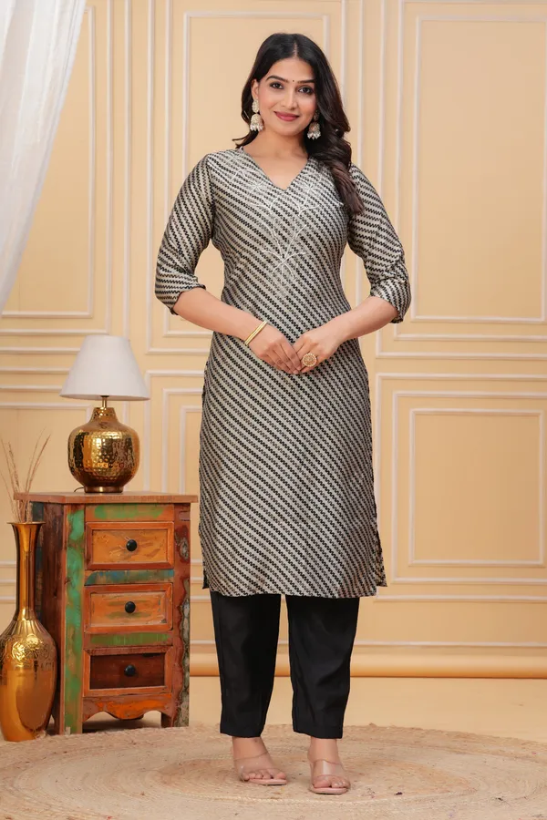 Elegant_Black_&_White_Striped_Kurta_Set_with_Floral_Dupatta