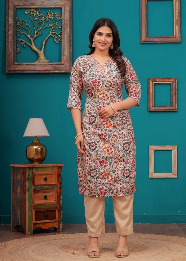 Cream_Chinon_V_Neck_3/4Th_Sleeves_Floral_Printed_Straight_Kurta,_Pant_Set_With_Dupatta