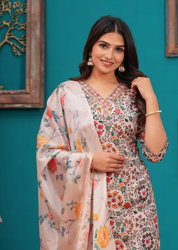 Cream_Chinon_V_Neck_3/4Th_Sleeves_Floral_Printed_Straight_Kurta,_Pant_Set_With_Dupatta