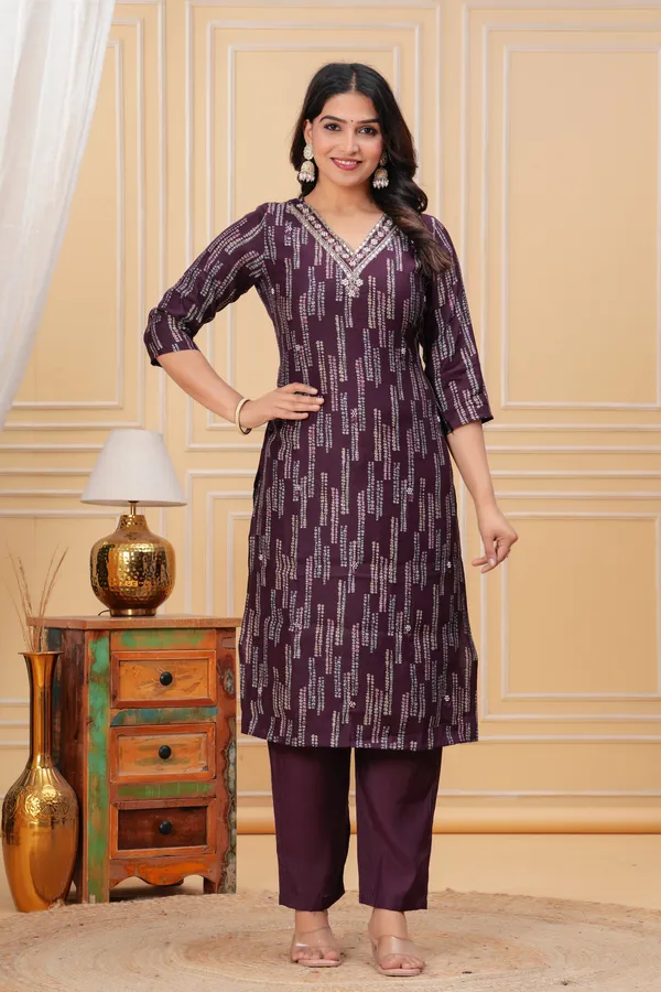 Elegant_Purple_Bandhani_Kurta_Set_with_Embellished_Neckline_new