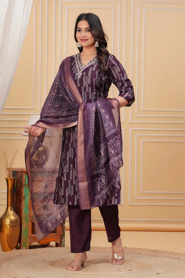 Elegant_Purple_Bandhani_Kurta_Set_with_Embellished_Neckline_new