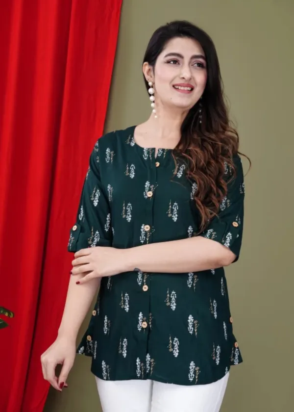 Casual_Roll_Up_Sleeves_Printed_Women_Dark_Green_Top