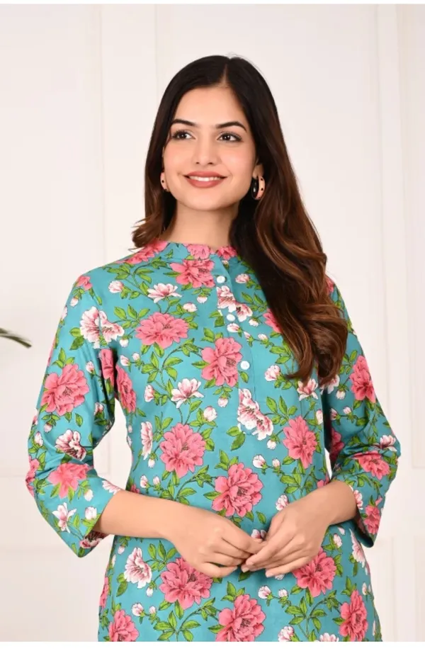 Light_Blue_Rayon_Mandarin_Collar_3/4Th_Sleeves_Floral_Printed_Top_&_Pant_Co-Ord_Set