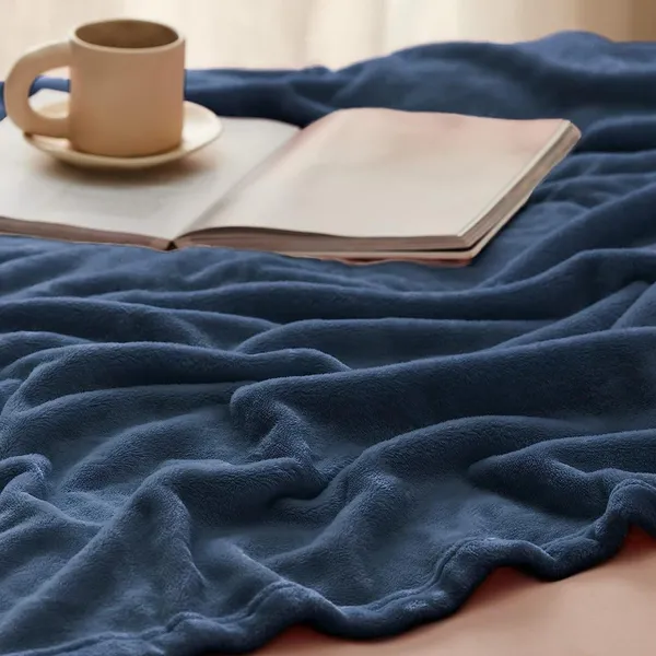 Sky_Blue_Premium_Plush_Summer_Double_Bed_Dohar/Ac_Blanket_|_200_Gsm_Reversible_Lightweight_Cozy_Soft_For_Bed,_Sofa
