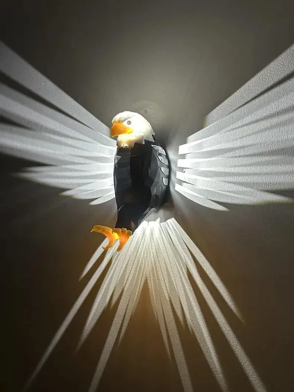 Bald_Eagle_Wall_Light,_Decorative_Eagle_Lamp,_Battery_Operated_Wall-Mounted_Night_Light_for_Bedroom,_Living_Room,_and_Hallway,_Removable_Magnetic_Charging_Design