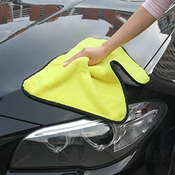 Multicolor_Heavy_Microfiber_Cloth_For_Car_Cleaning_And_Detailing,_Double_Sided,_Extra_Thick_Plush