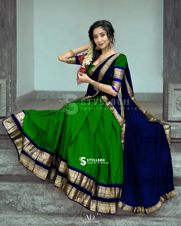 Kanjivaram_Silk_Half_Lehenga_Saree_With_Blouse_And_Dupatta