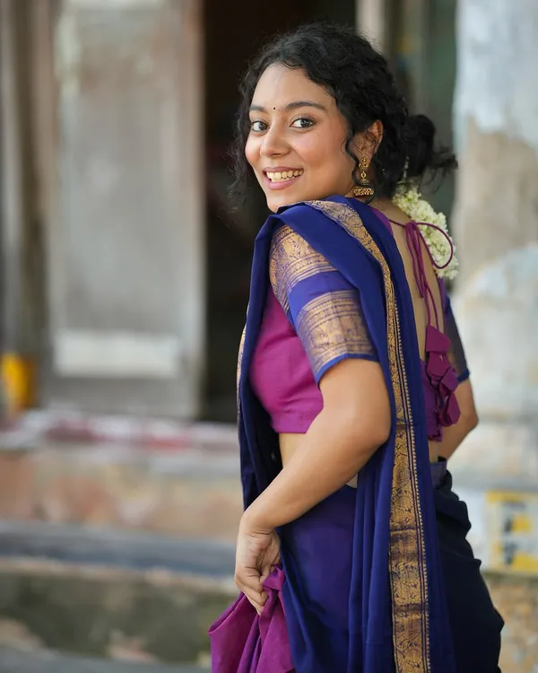 Kanjivaram_Silk_Zari_Half_Lehenga_Saree_With_Blouse_And_Dupatta