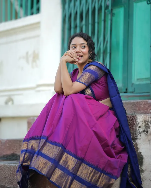 Kanjivaram_Silk_Zari_Half_Lehenga_Saree_With_Blouse_And_Dupatta