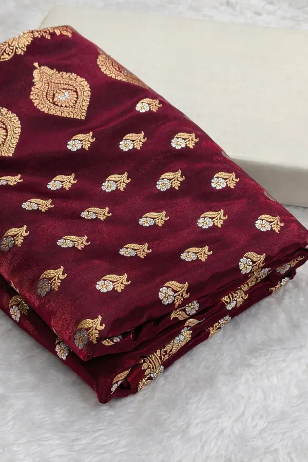Banasari_maroon_hevy_silk_saree_whith_blouse