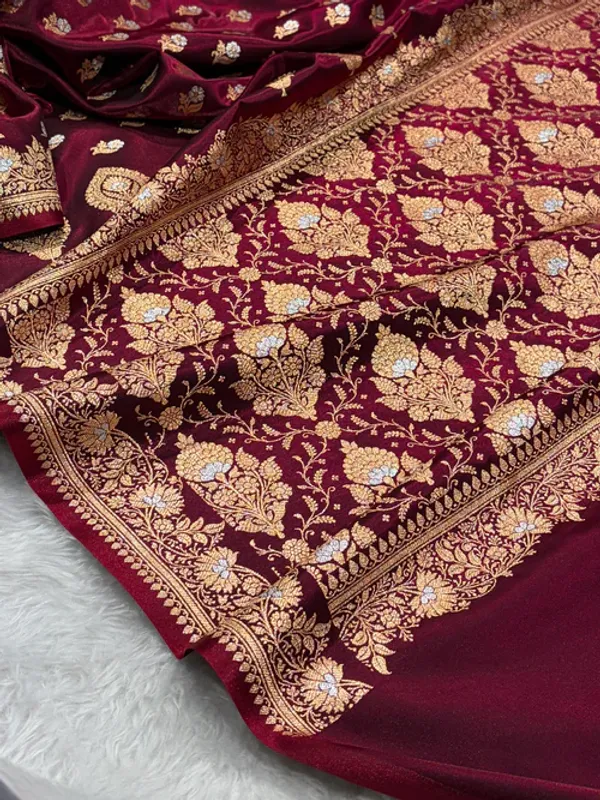 Banasari_maroon_hevy_silk_saree_whith_blouse
