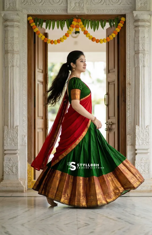 kanjivaram_cotton_halfsaree_with_blouse_and_duppata