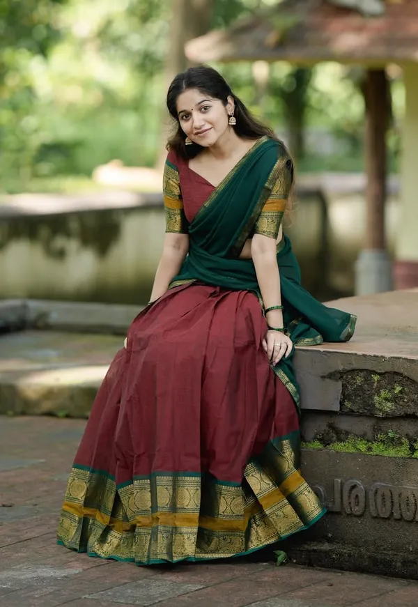 Kanjivaram_Silk_Half_Lehenga_Saree_With_Blouse_And_Dupatta