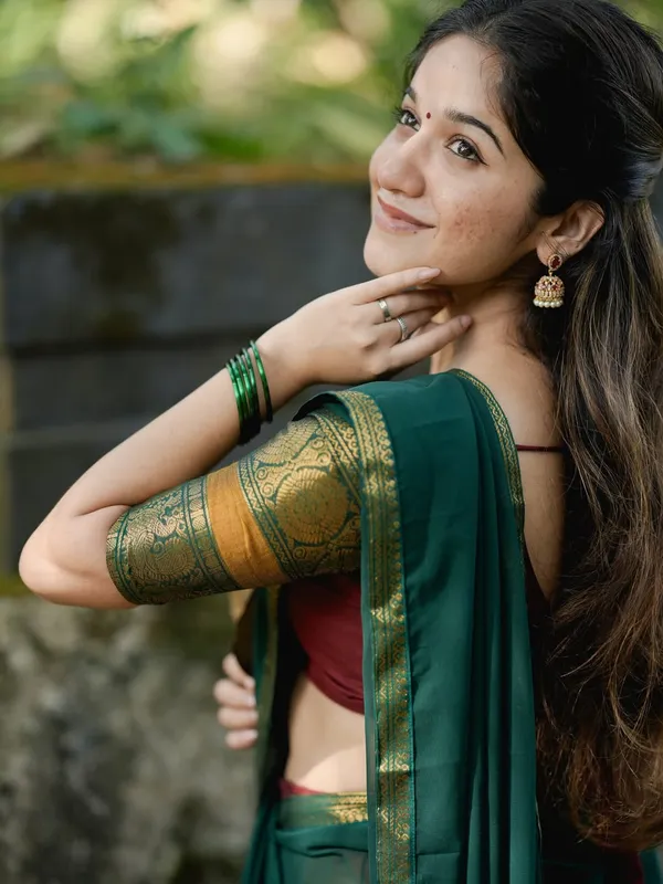 Kanjivaram_Silk_Half_Lehenga_Saree_With_Blouse_And_Dupatta