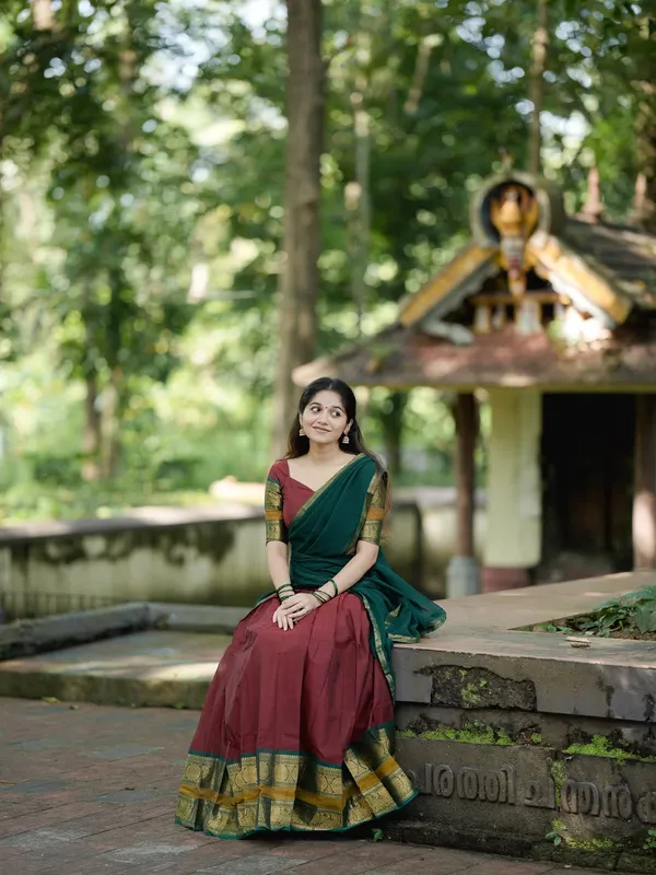 Kanjivaram_Silk_Half_Lehenga_Saree_With_Blouse_And_Dupatta