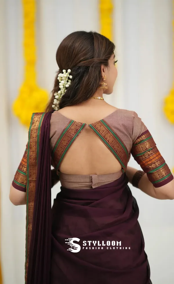 Kanjivaram_Silk_Half_Lehenga_Saree_With_Blouse_And_Dupatta