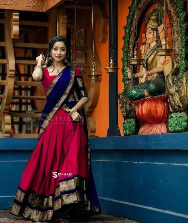 Kanjivaram_Silk_Zari_Half_Lehenga_Saree_With_Blouse_And_Dupatta