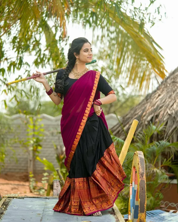 Kanjivaram_Silk_Zari_Half_Lehenga_Saree_With_Blouse_And_Dupatta