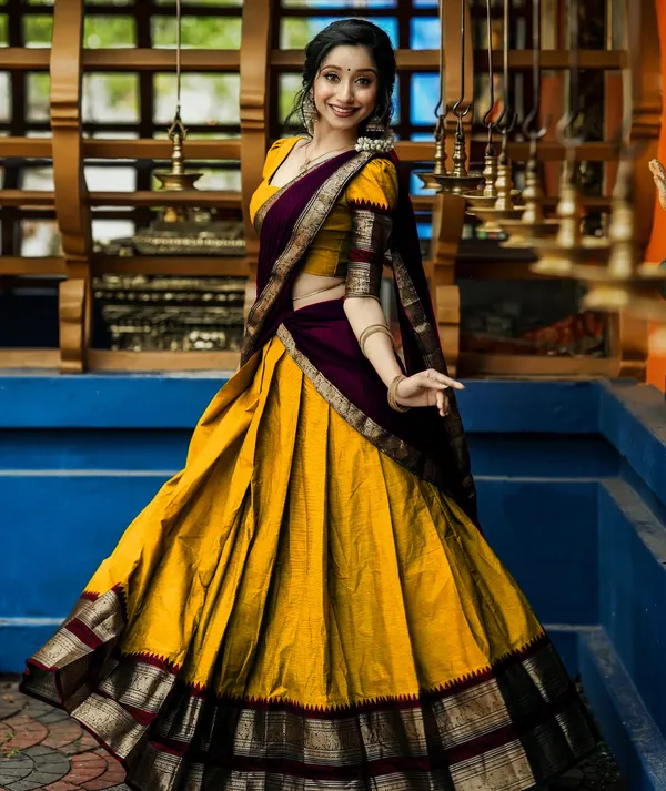 Kanjivaram_Silk_Zari_Half_Lehenga_Saree_With_Blouse_And_Dupatta