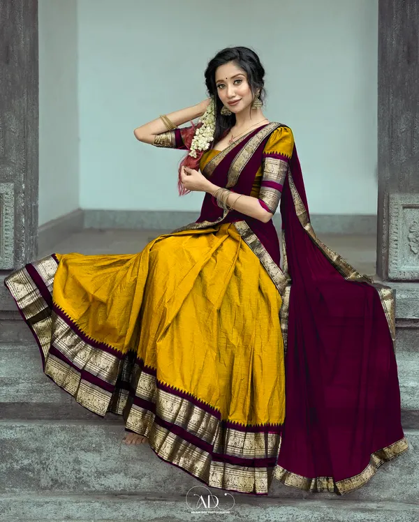 Kanjivaram_Silk_Zari_Half_Lehenga_Saree_With_Blouse_And_Dupatta