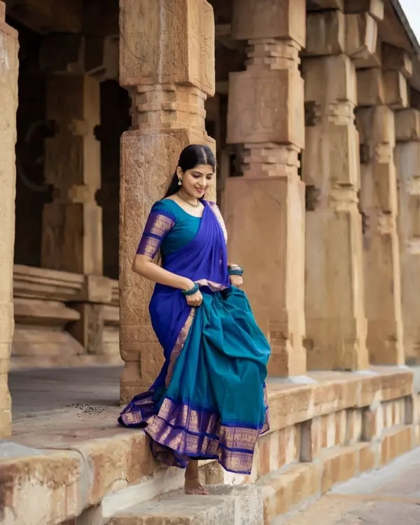 Kanjivaram_Silk_Zari_Half_Lehenga_Saree_With_Blouse_And_Dupatta