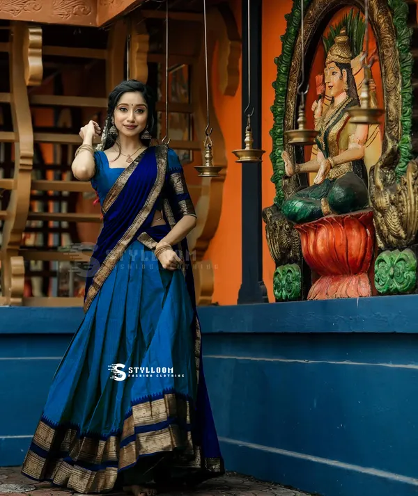 Kanjivaram_Silk_Zari_Half_Lehenga_Saree_With_Blouse_And_Dupatta