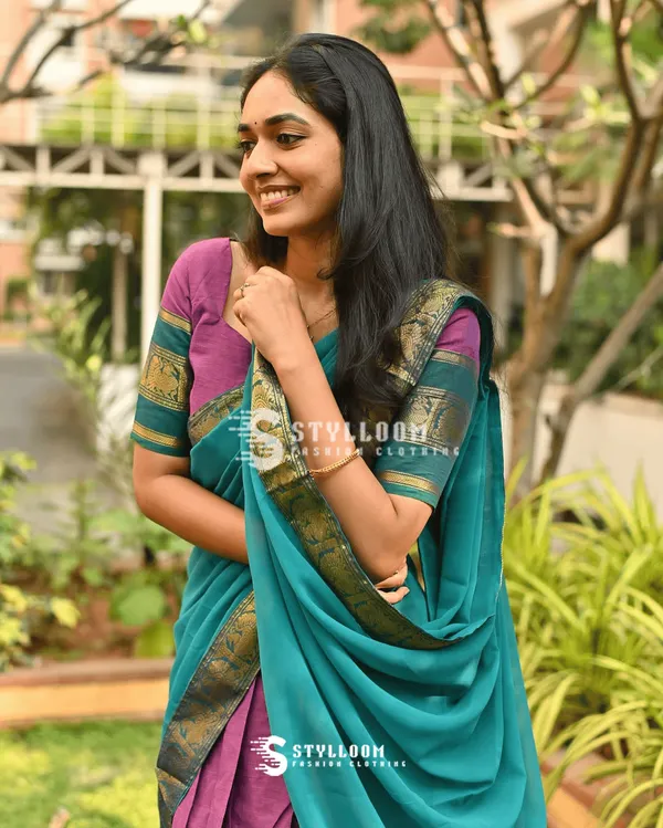 Kanjivaram_Silk_Half_Lehenga_Saree_With_Blouse_And_Dupatta