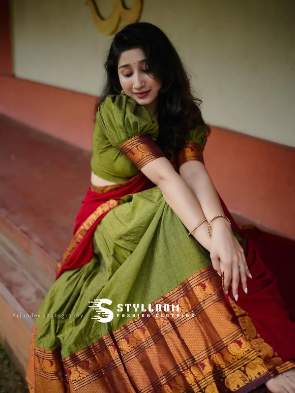 kanjivaram_cotton_halfsaree_with_blouse_and_duppata