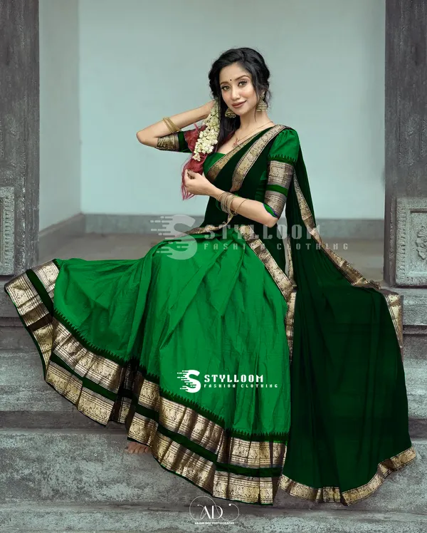Kanjivaram_Silk_Zari_Half_Lehenga_Saree_With_Blouse_And_Dupatta
