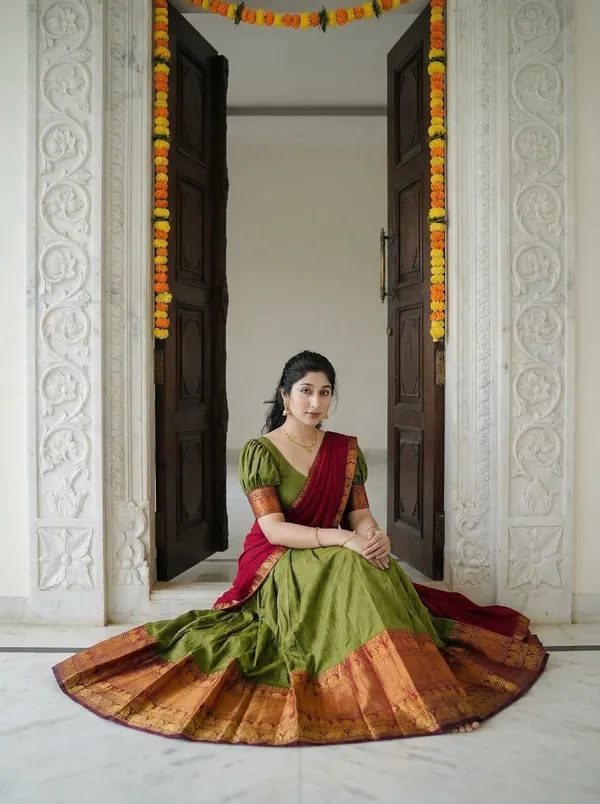 kanjivaram_cotton_halfsaree_with_blouse_and_duppata